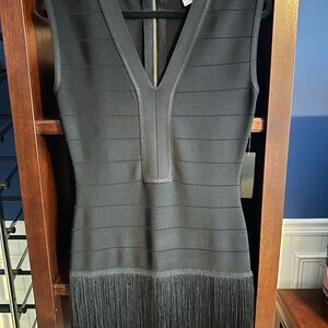 VENUS Fringe Bottom Sheath Mini V-Neck Cocktail Dress